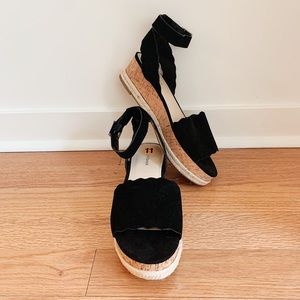 Brand New Strapy Wedge Sandal!